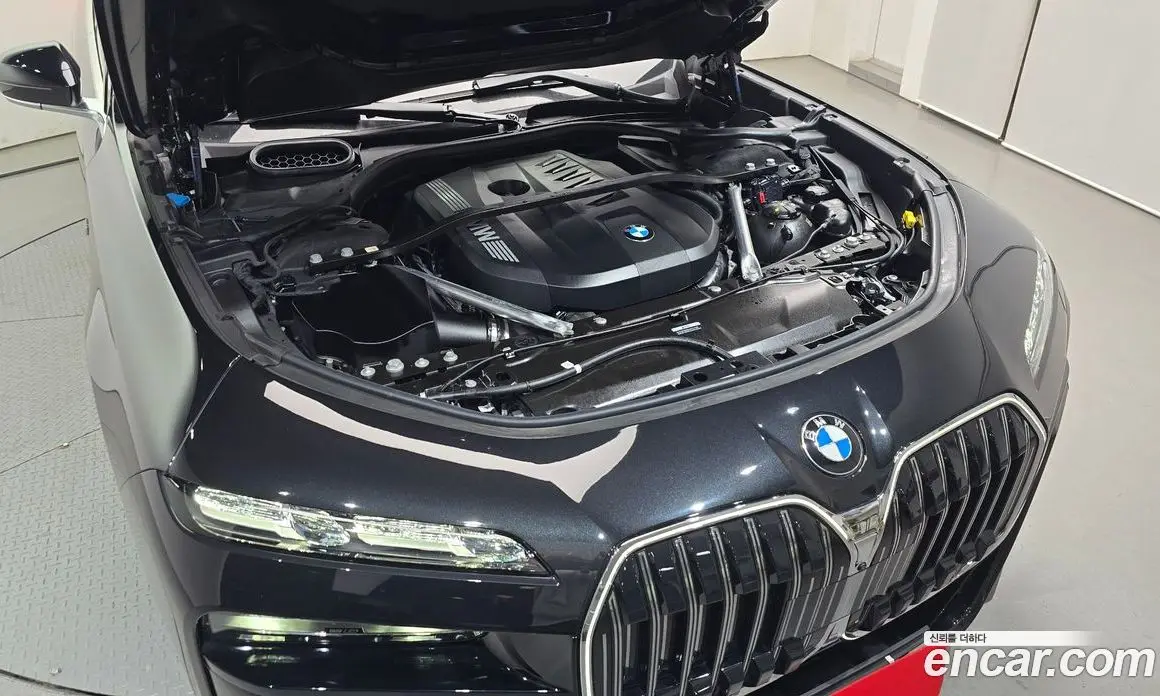 BMW 7 серия 2025 3.0 автомат (гидро), фото 6 BMW 7 серия 2025 3.0 автомат (гидро), фото 6