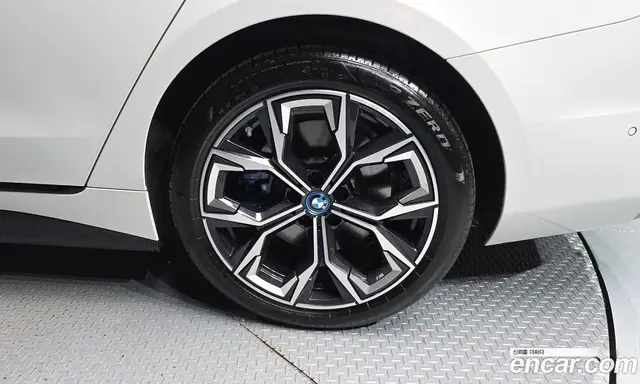 BMW i4 2024 0.2 автомат (гидро), миниатюра 6