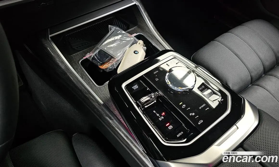 BMW i7 2025 0.3 автомат (гидро), фото 12 BMW i7 2025 0.3 автомат (гидро), фото 12