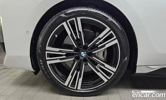 BMW i7 2025 0.3 автомат (гидро), миниатюра 5 BMW i7 2025 0.3 автомат (гидро), миниатюра 5