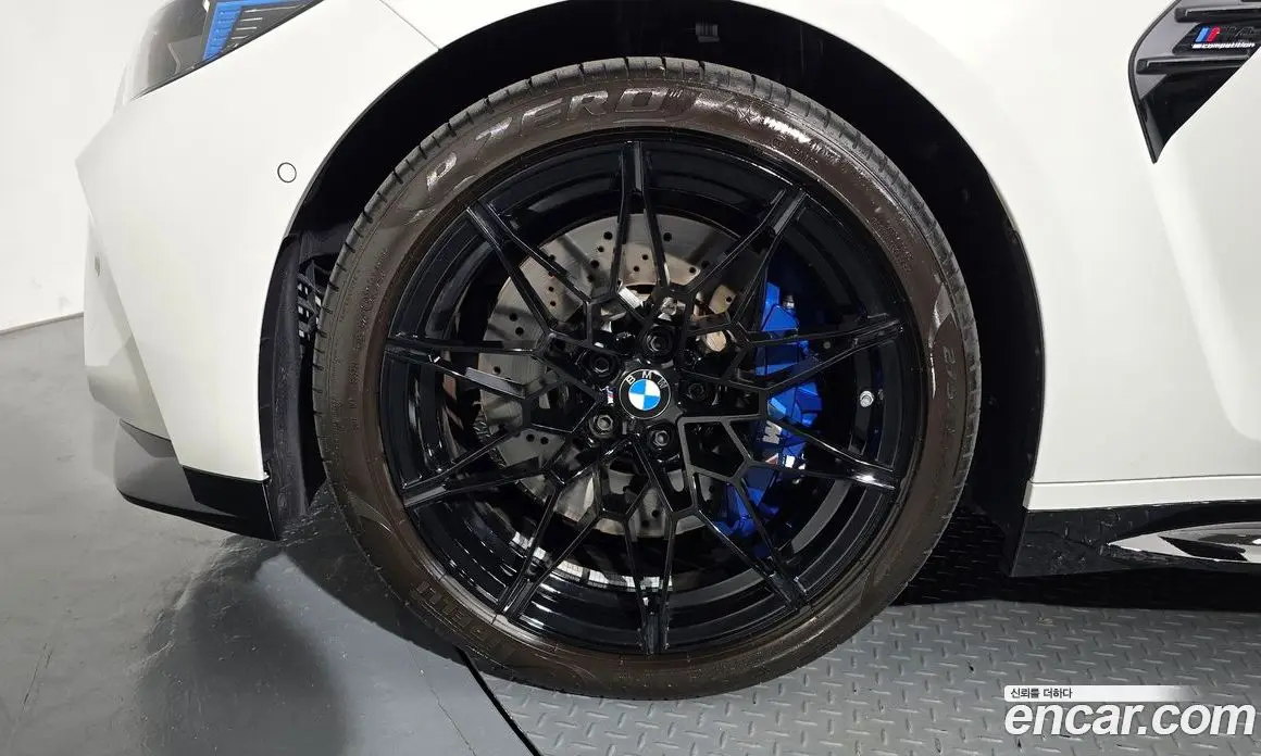 BMW M4 2025 3.0 автомат (гидро), фото 5