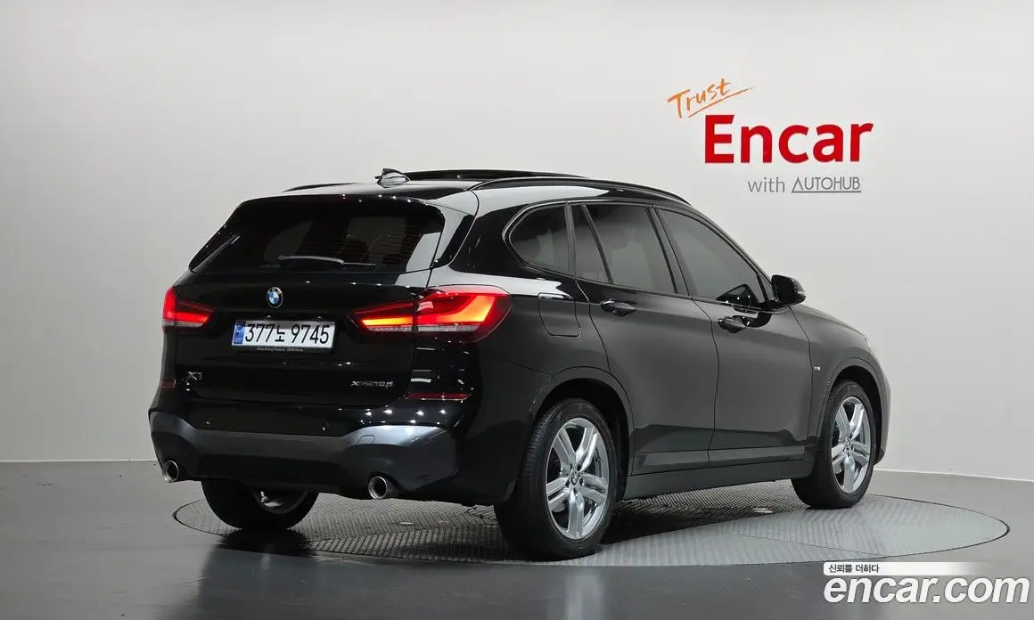 BMW X1 2021 2.0 автомат (гидро), фото 1 BMW X1 2021 2.0 автомат (гидро), фото 1