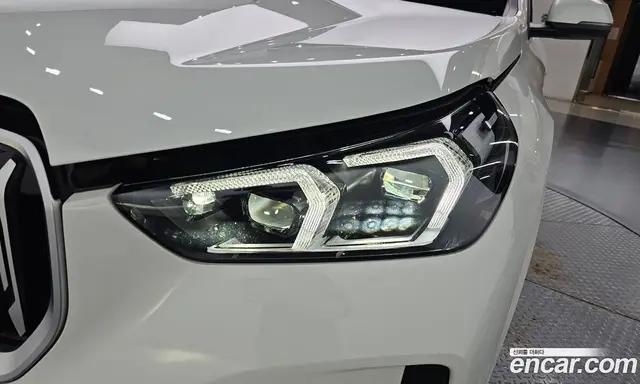 BMW X1 2025 2.0 автомат (гидро), миниатюра 8