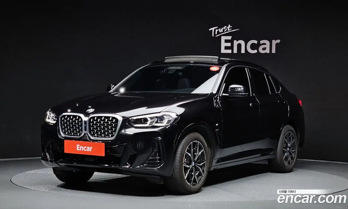 BMW X4 2024 2.0 автомат (гидро), фото 1 BMW X4 2024 2.0 автомат (гидро), фото 1