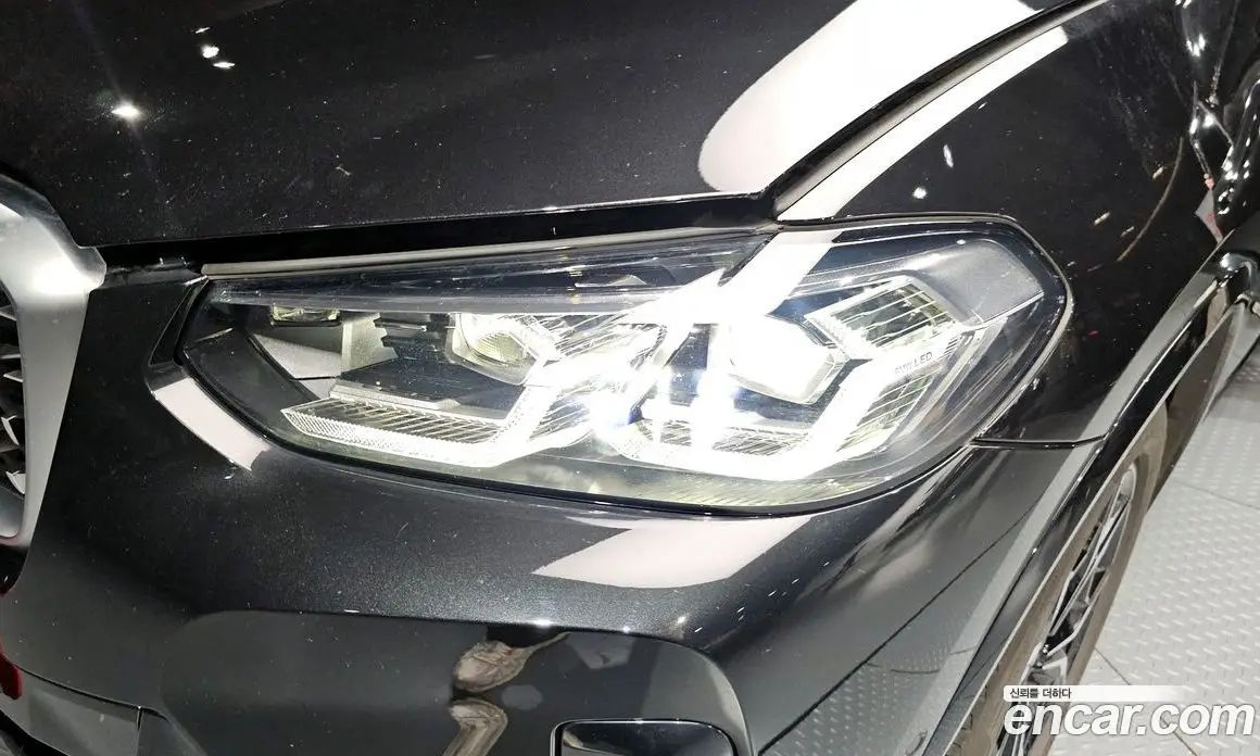 BMW X4 2024 2.0 автомат (гидро), фото 8 BMW X4 2024 2.0 автомат (гидро), фото 8