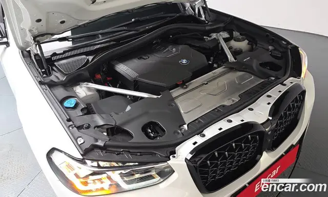 BMW X4 2025 2.0 автомат (гидро), миниатюра 5