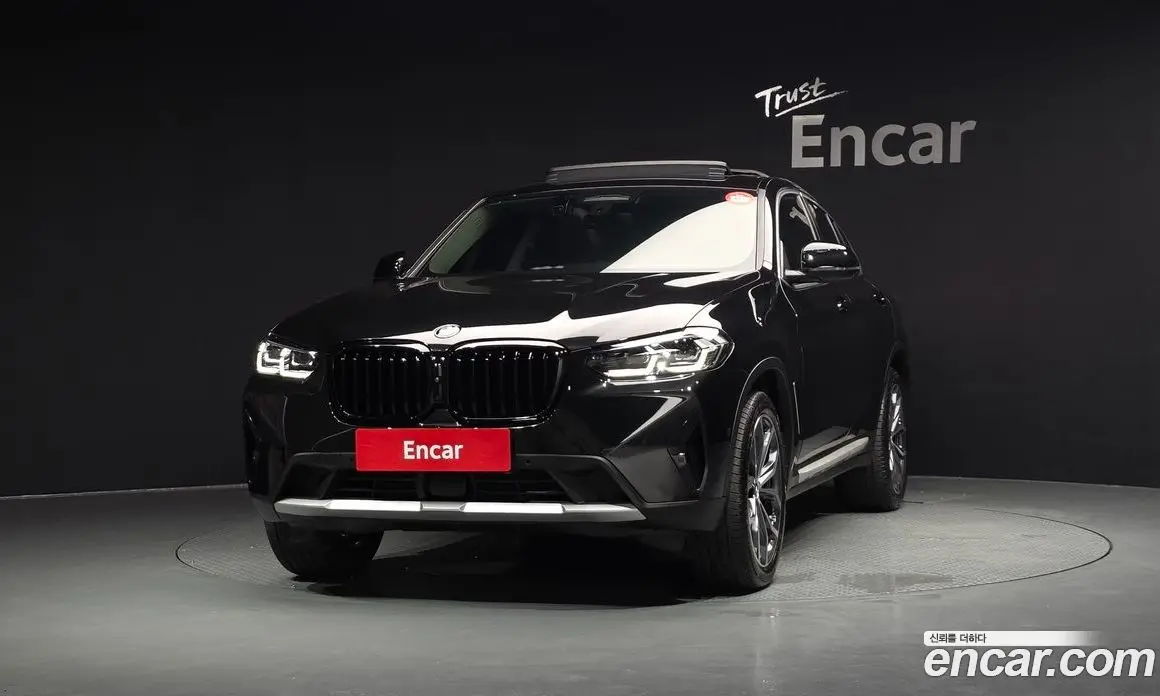 BMW X4 2025 2.0 автомат (гидро), фото 3 BMW X4 2025 2.0 автомат (гидро), фото 3