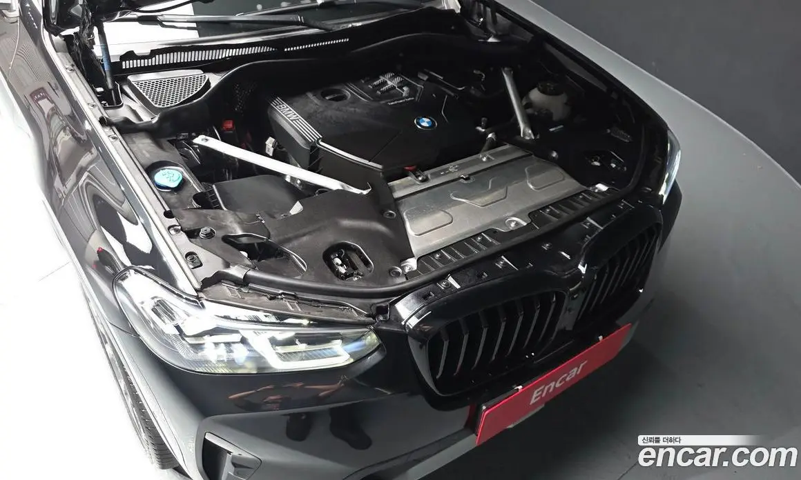 BMW X4 2025 2.0 автомат (гидро), фото 6 BMW X4 2025 2.0 автомат (гидро), фото 6