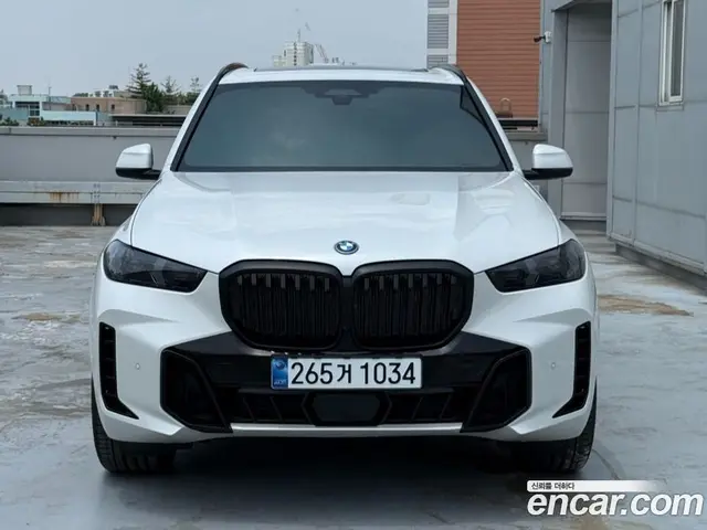 BMW X5 2025 3.0 автомат (гидро), миниатюра 3