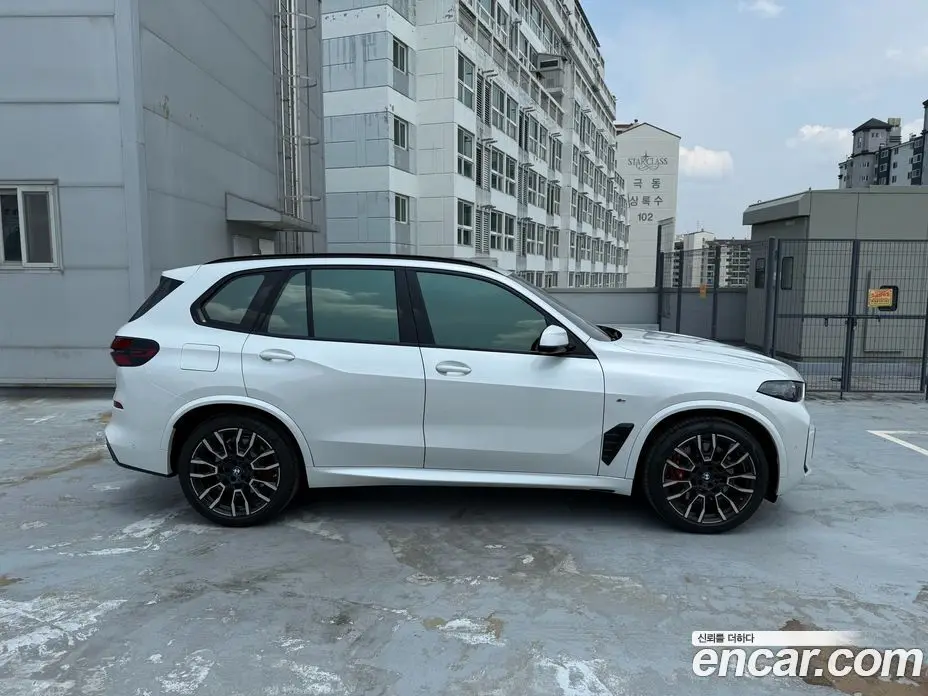 BMW X5 2025 3.0 автомат (гидро), фото 4