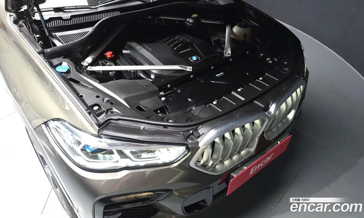 BMW X6 2022 3.0 автомат (гидро), фото 6