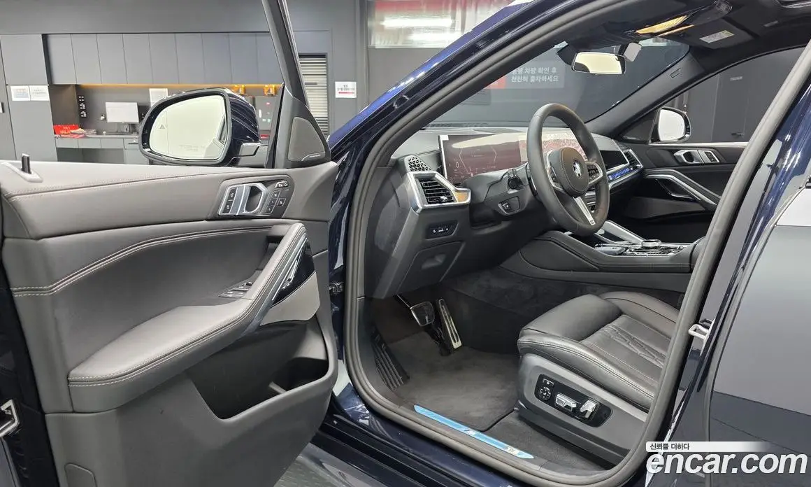 BMW X6 2025 3.0 автомат (гидро), фото 13