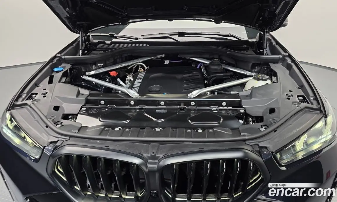 BMW X6 2025 3.0 автомат (гидро), фото 6