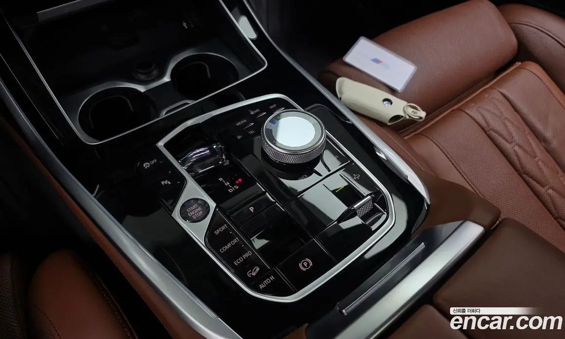 BMW X7 2024 3.0 автомат (гидро), фото 12