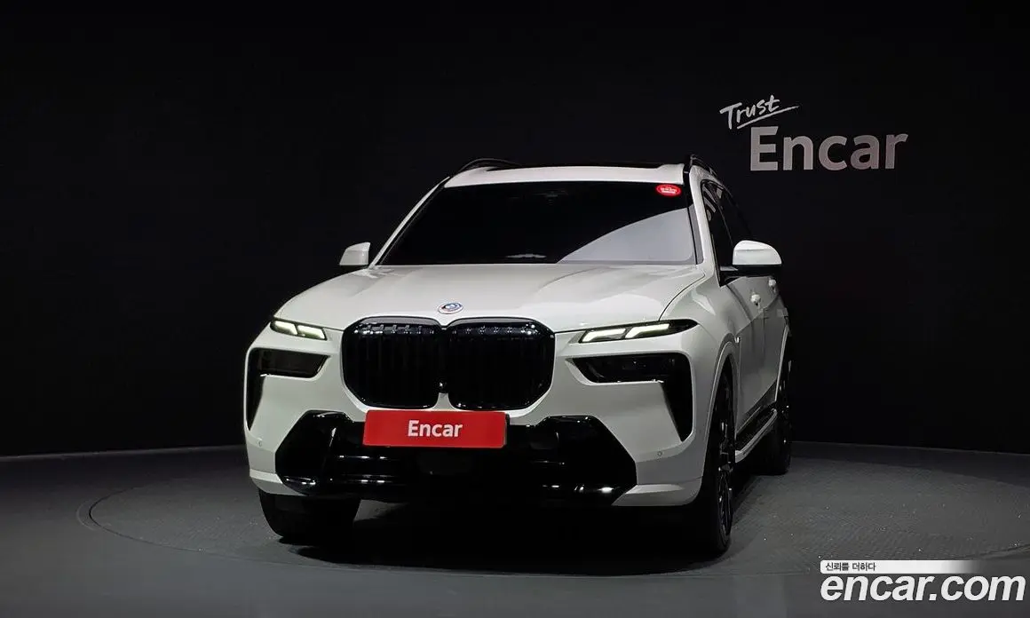 BMW X7 2024 3.0 автомат (гидро), фото 3