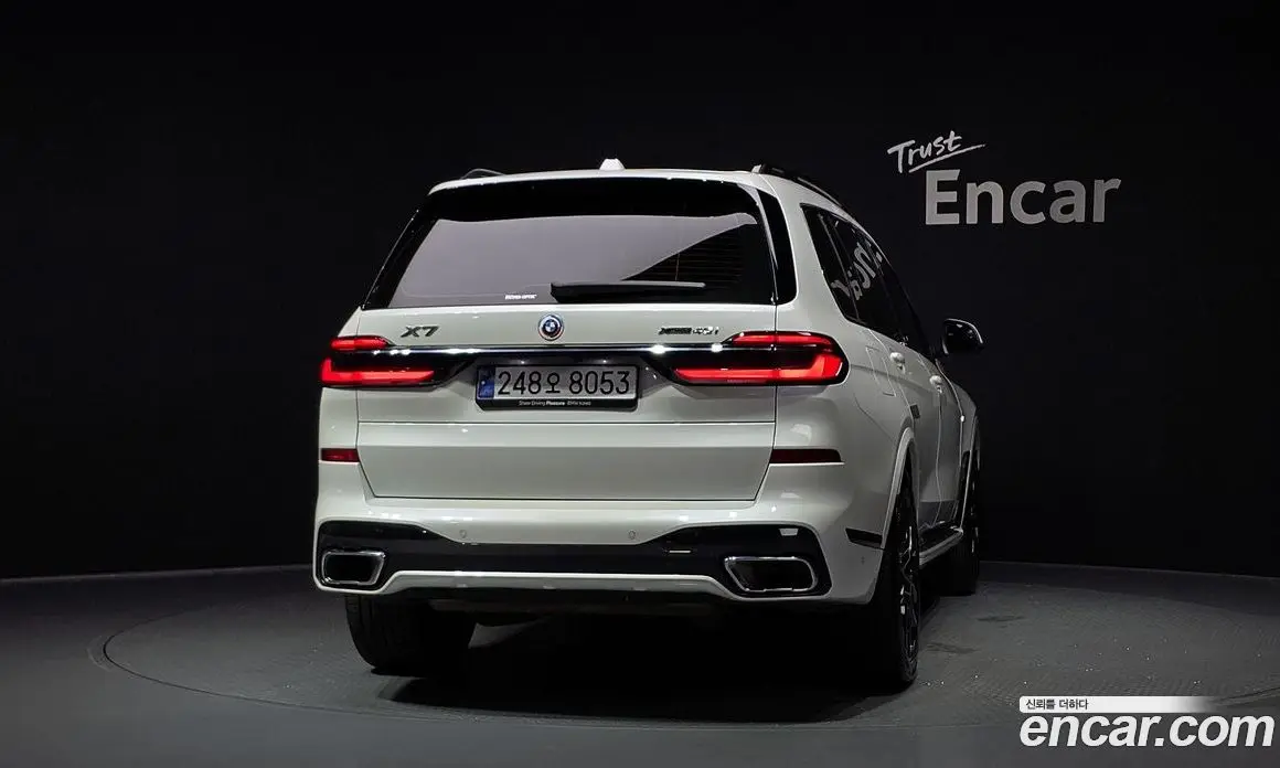 BMW X7 2024 3.0 автомат (гидро), фото 4