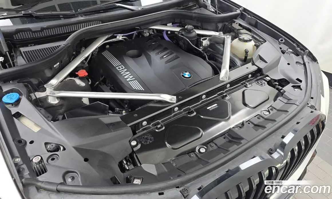 BMW X7 2024 3.0 автомат (гидро), фото 6