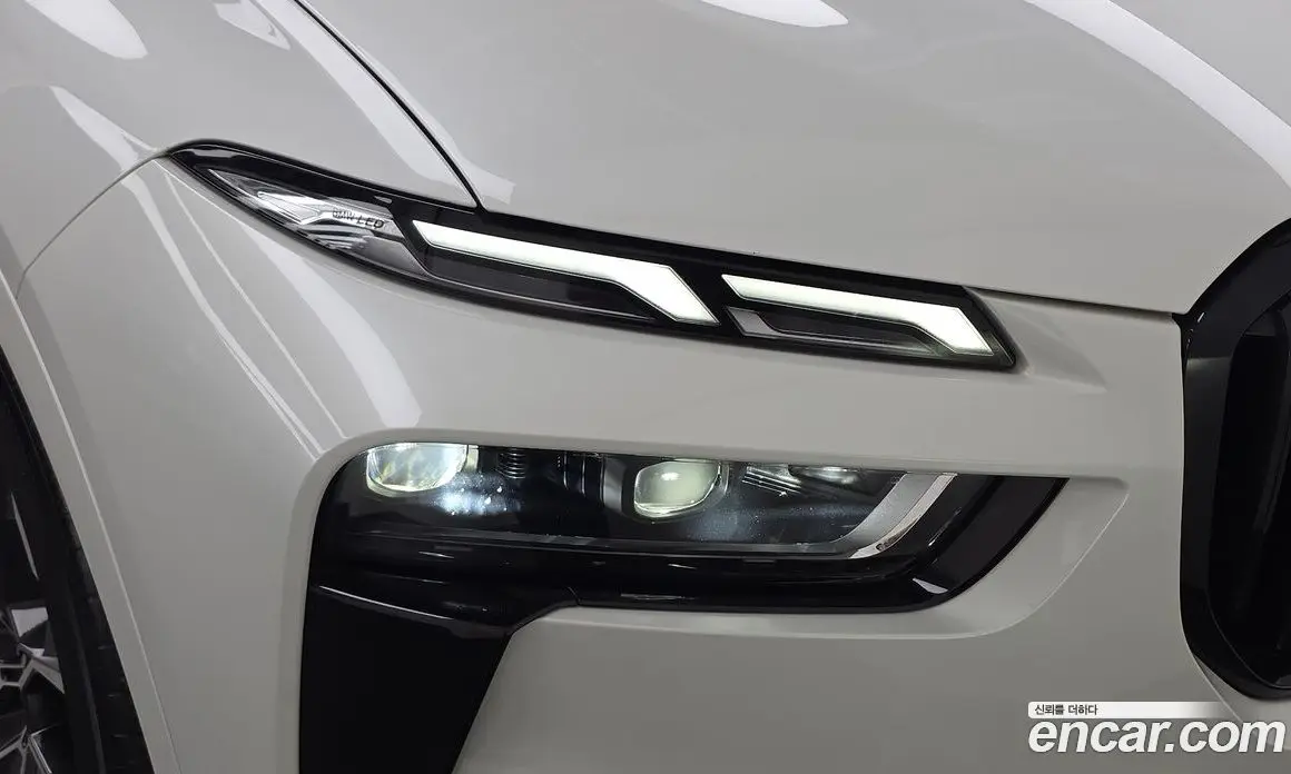 BMW X7 2024 3.0 автомат (гидро), фото 8