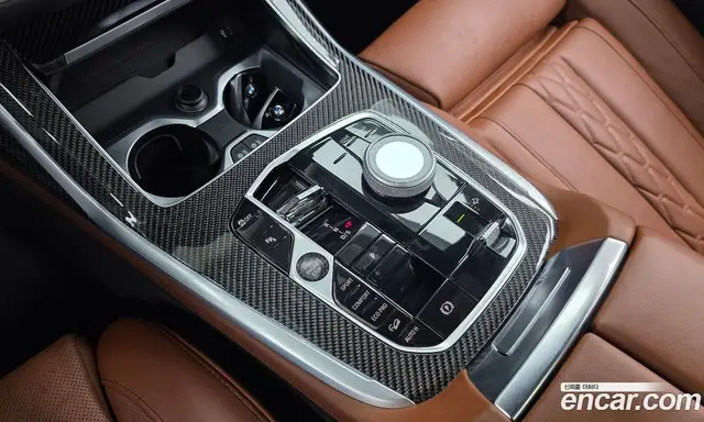 BMW X7 2025 3.0 автомат (гидро), миниатюра 12