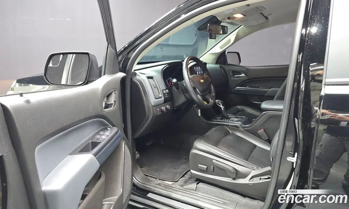 Chevrolet Colorado 2022 3.6 автомат (гидро), фото 13
