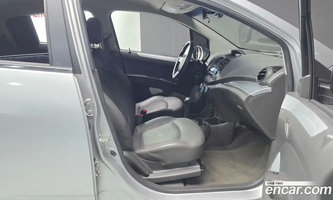 Chevrolet Spark 2013 1.0 автомат (гидро), фото 16