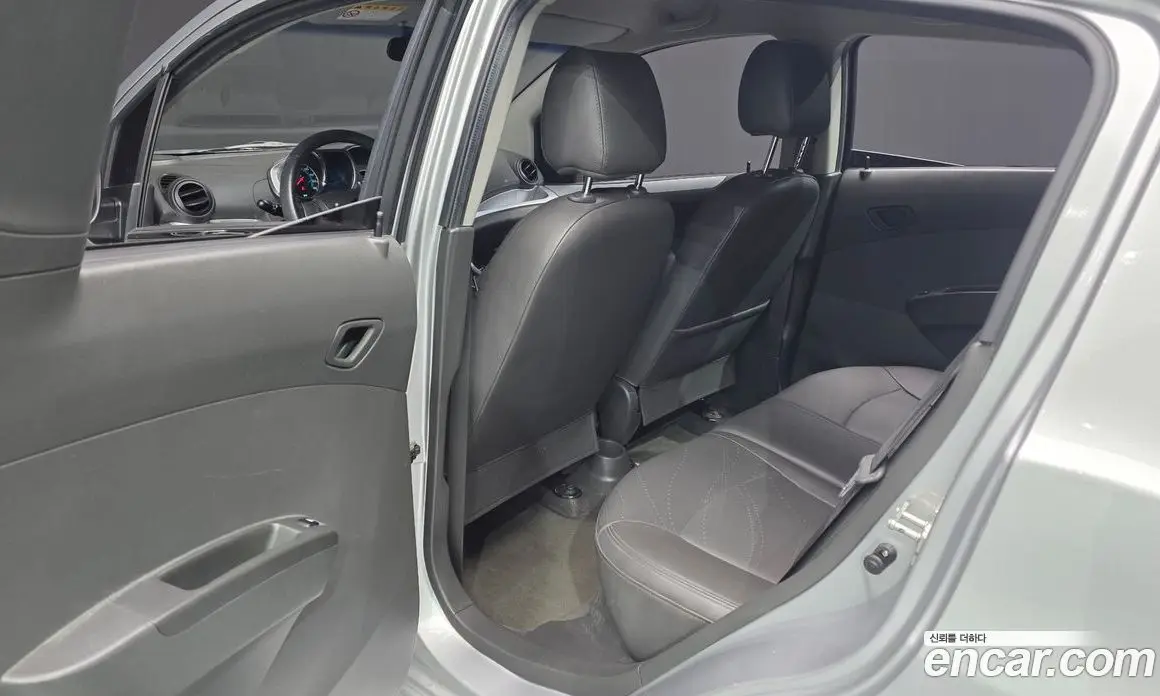 Chevrolet Spark 2013 1.0 автомат (гидро), фото 18