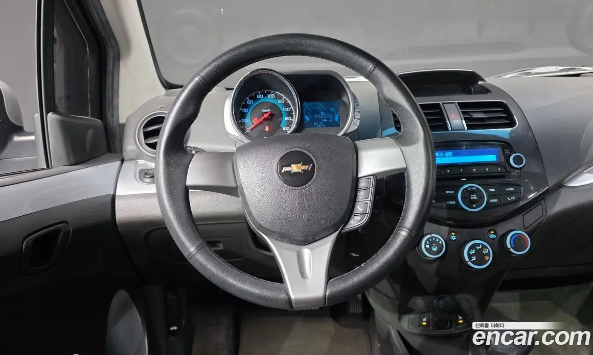 Chevrolet Spark 2013 1.0 автомат (гидро), фото 20