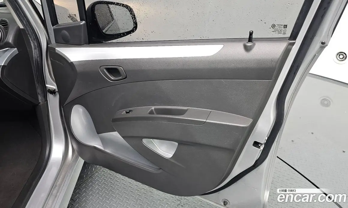 Chevrolet Spark 2014 1.0 автомат (гидро), фото 14