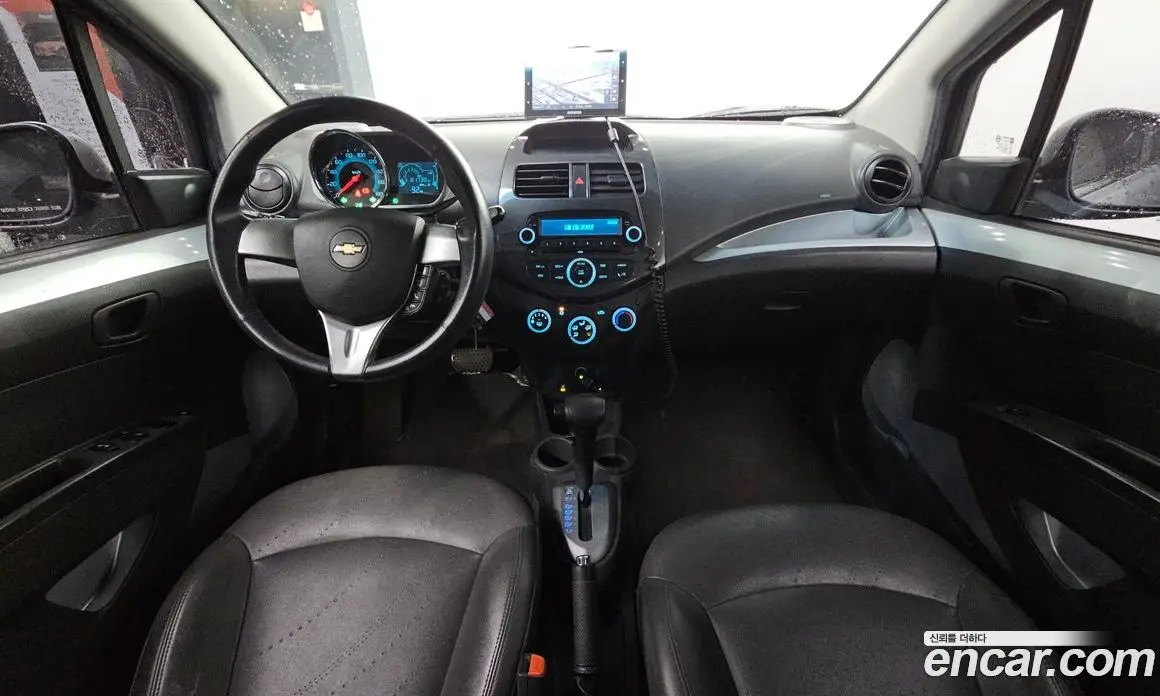 Chevrolet Spark 2014 1.0 автомат (гидро), фото 10