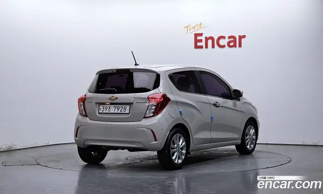 Chevrolet Spark 2019 1.0 автомат (гидро), миниатюра 2