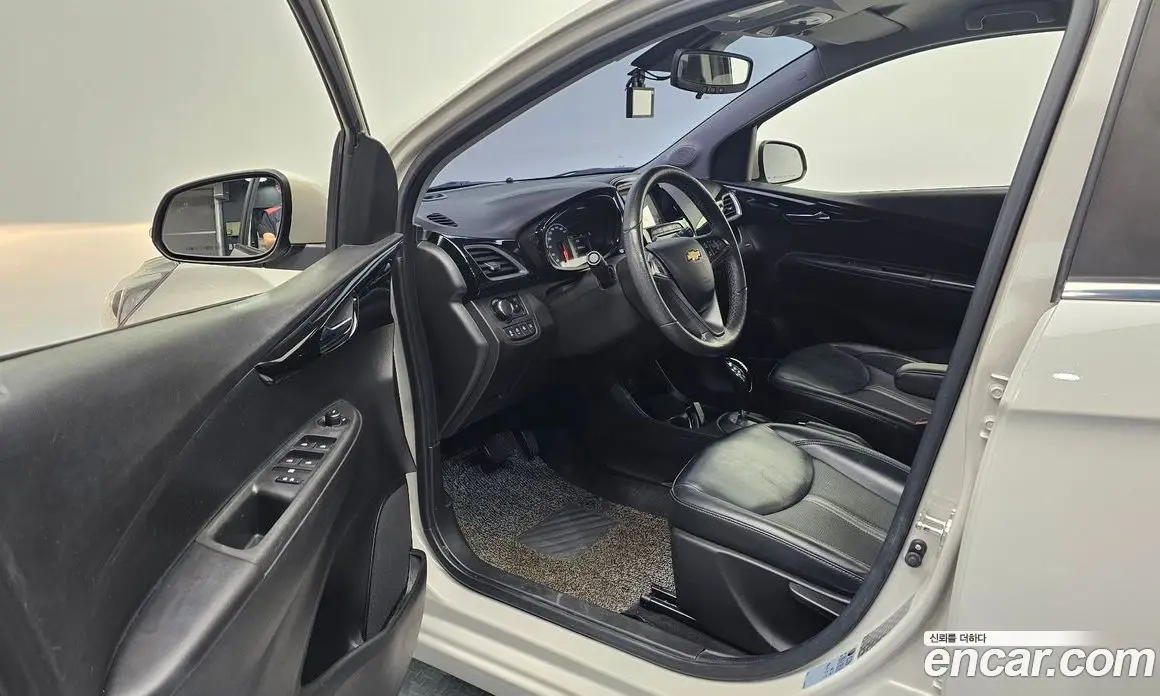 Chevrolet Spark 2019 1.0 автомат (гидро), фото 13