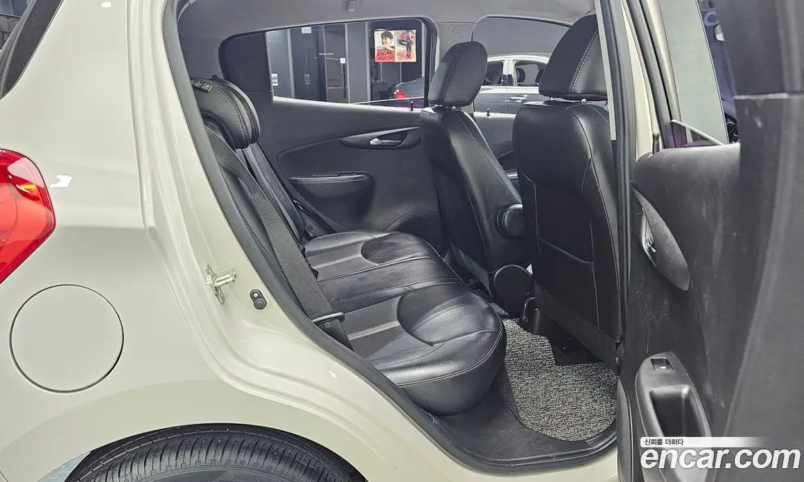 Chevrolet Spark 2019 1.0 автомат (гидро), фото 18