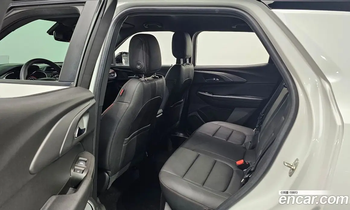 Chevrolet TrailBlazer 2022 1.3 автомат (гидро), фото 17 Chevrolet TrailBlazer 2022 1.3 автомат (гидро), фото 17