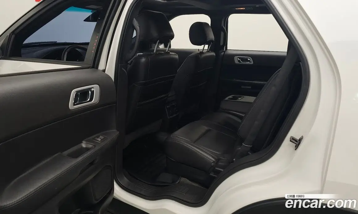 Ford Explorer 2014 3.5 автомат (гидро), фото 16 Ford Explorer 2014 3.5 автомат (гидро), фото 16