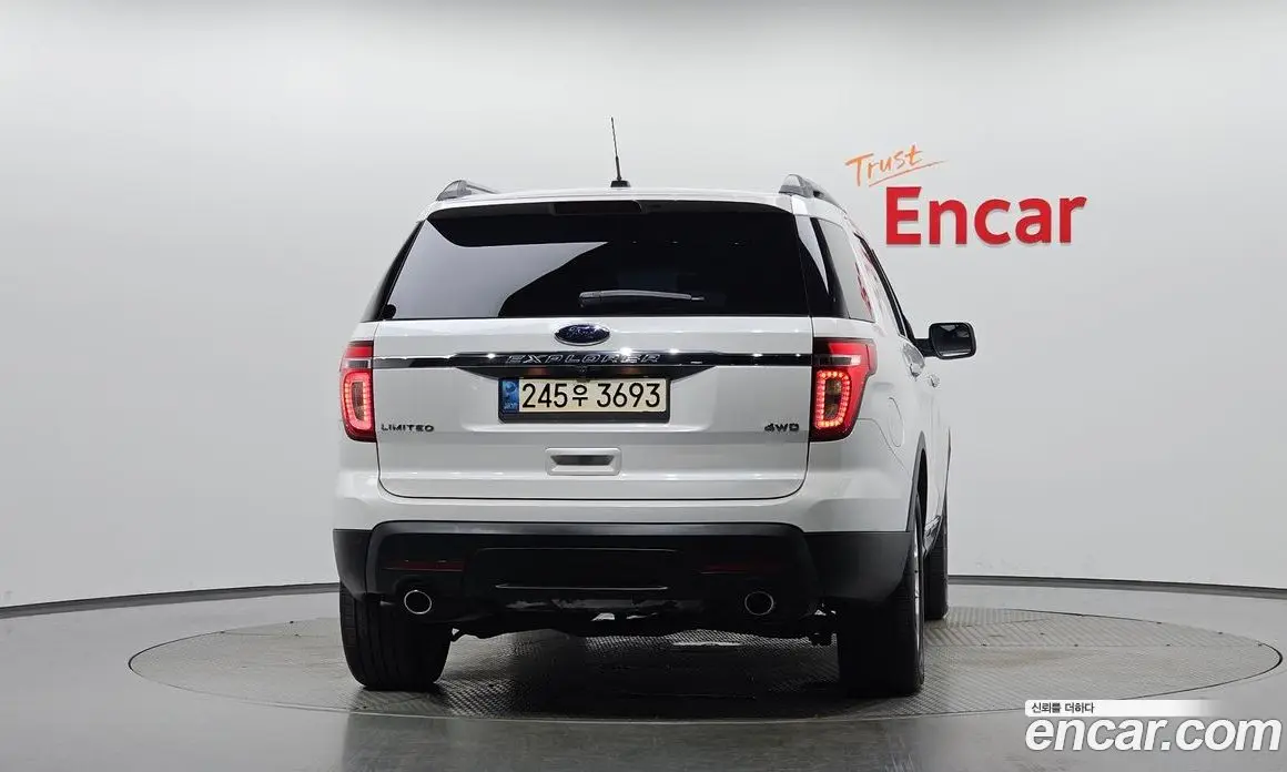 Ford Explorer 2014 3.5 автомат (гидро), фото 4 Ford Explorer 2014 3.5 автомат (гидро), фото 4