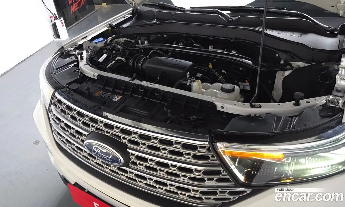Ford Explorer 2022 2.3 автомат (гидро), фото 5