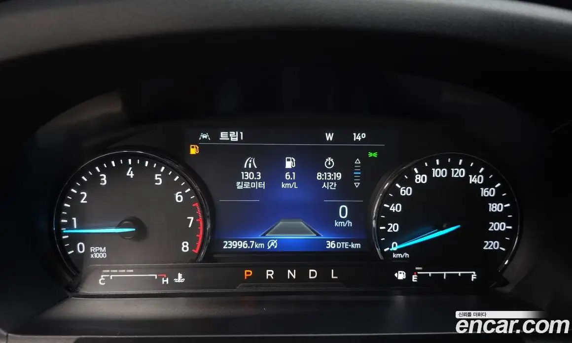 Ford Explorer 2022 2.3 автомат (гидро), фото 10