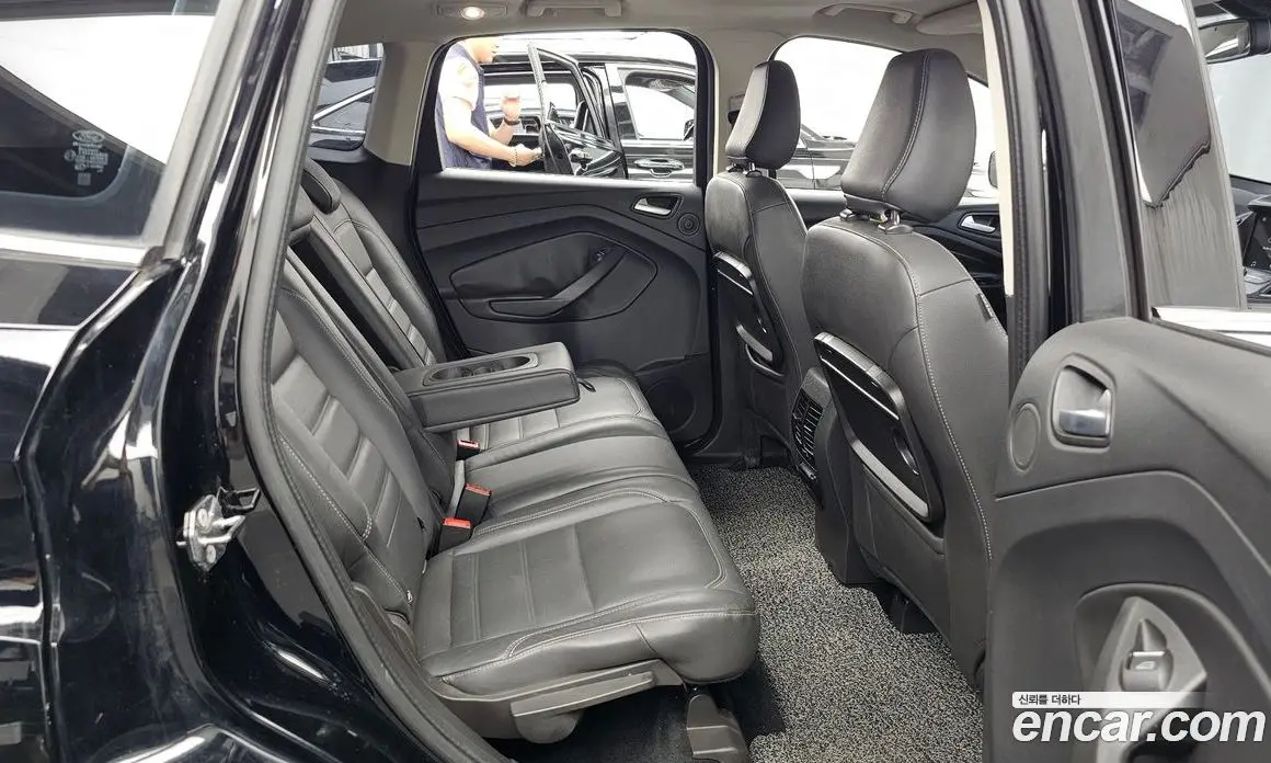 Ford Kuga 2017 2.0 автомат (гидро), фото 18