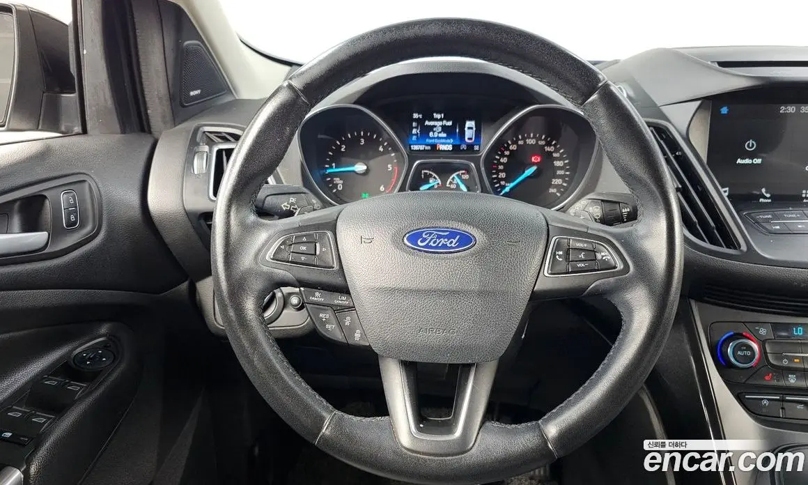 Ford Kuga 2017 2.0 автомат (гидро), фото 19