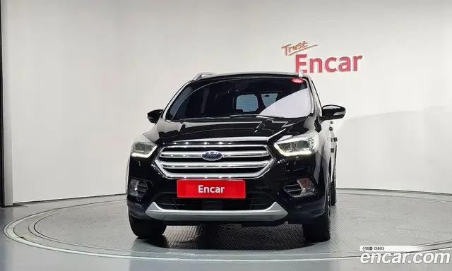 Ford Kuga 2017 2.0 автомат (гидро), миниатюра 3