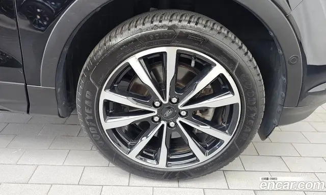 Ford Kuga 2017 2.0 автомат (гидро), миниатюра 7