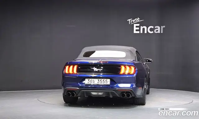 Ford Mustang 2019 5.0 автомат (гидро), миниатюра 4