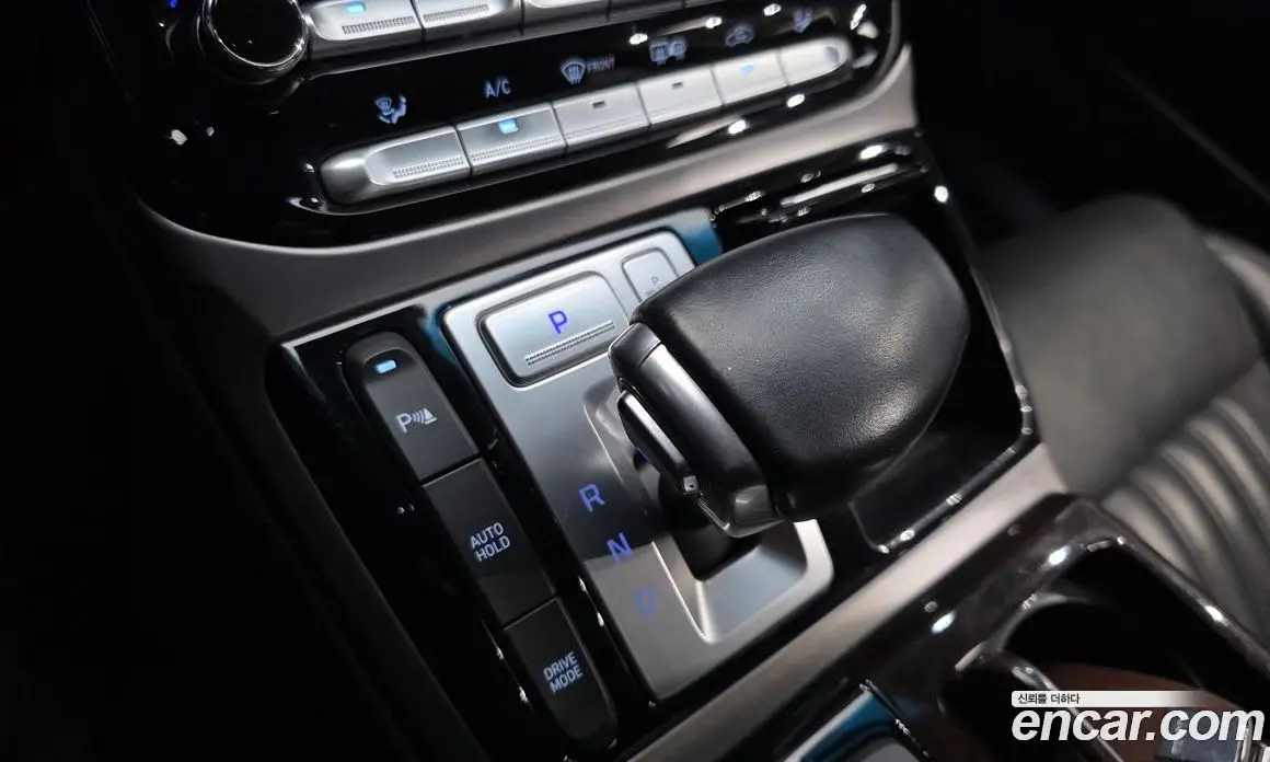Genesis EQ900 2017 3.8 автомат (гидро), фото 12 Genesis EQ900 2017 3.8 автомат (гидро), фото 12
