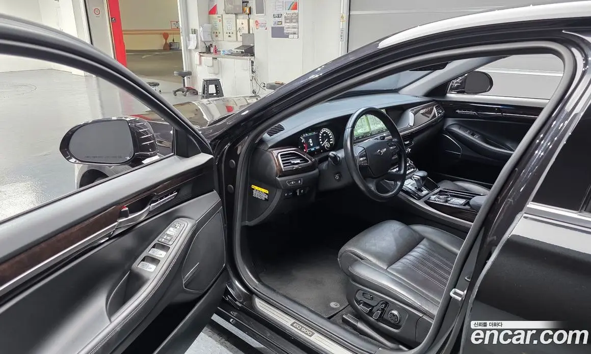 Genesis EQ900 2017 3.8 автомат (гидро), фото 13 Genesis EQ900 2017 3.8 автомат (гидро), фото 13