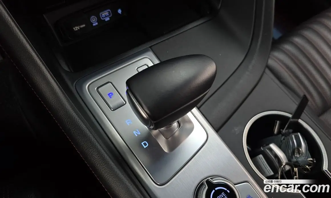 Genesis G70 2018 2.0 автомат (гидро), фото 12 Genesis G70 2018 2.0 автомат (гидро), фото 12