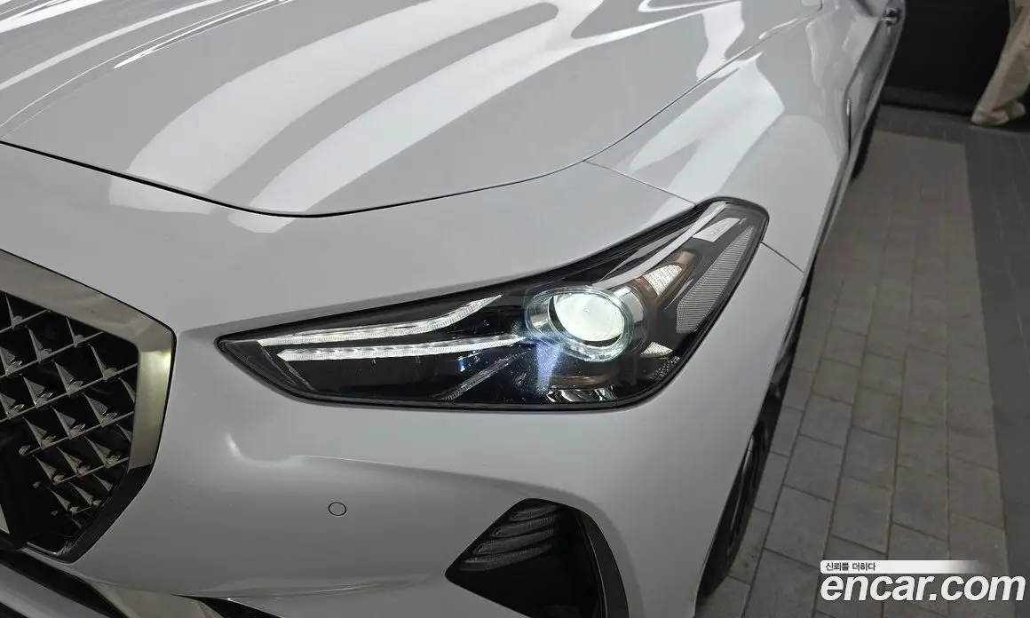 Genesis G70 2018 2.0 автомат (гидро), фото 8 Genesis G70 2018 2.0 автомат (гидро), фото 8