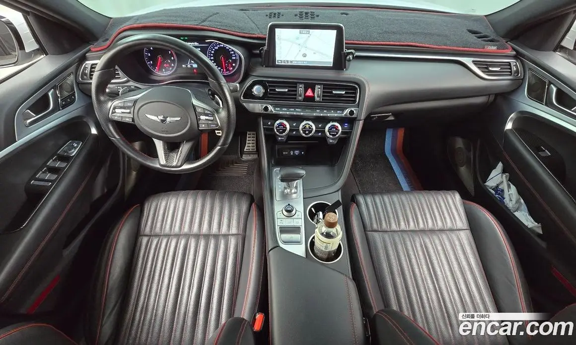 Genesis G70 2018 2.0 автомат (гидро), фото 10 Genesis G70 2018 2.0 автомат (гидро), фото 10