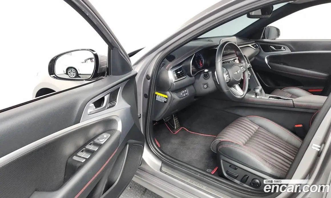 Genesis G70 2019 2.0 автомат (гидро), фото 13 Genesis G70 2019 2.0 автомат (гидро), фото 13