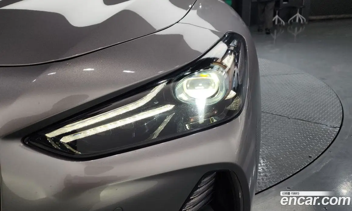 Genesis G70 2019 2.0 автомат (гидро), фото 8 Genesis G70 2019 2.0 автомат (гидро), фото 8