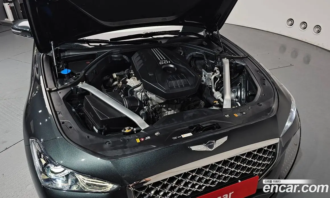 Genesis G70 2019 2.0 автомат (гидро), фото 5 Genesis G70 2019 2.0 автомат (гидро), фото 5